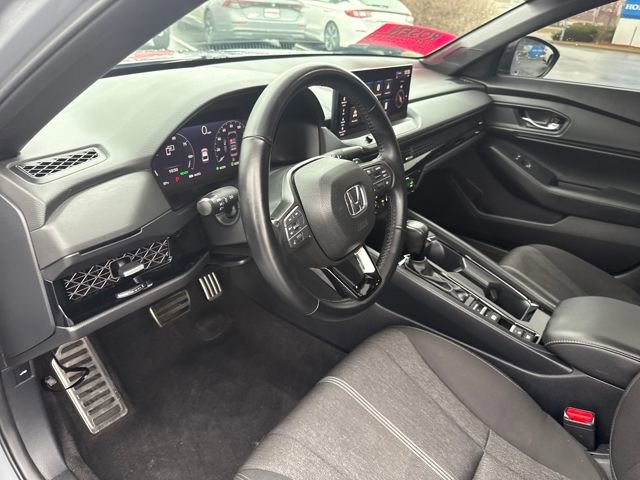 Used 2023 Honda Accord Sport image 14