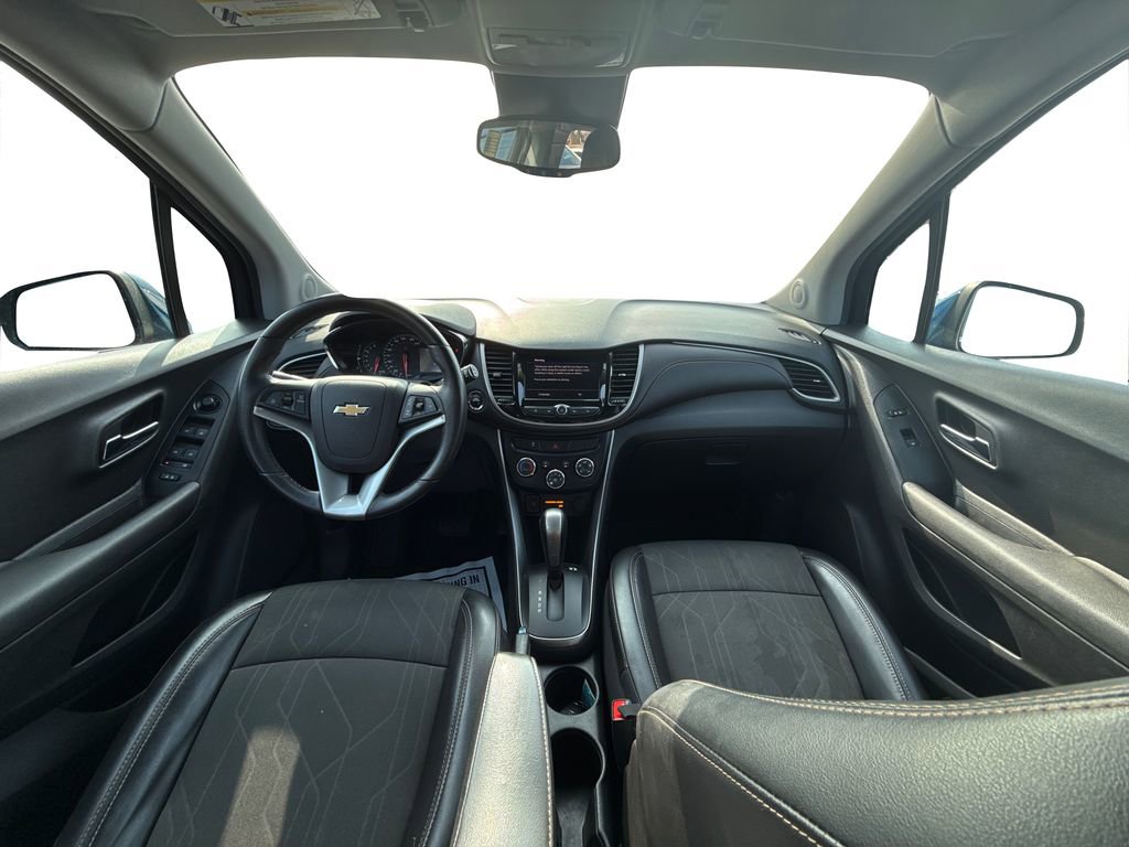 Used 2020 Chevrolet Trax LT w/ Driver Confidence Package image 16