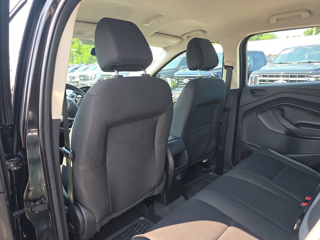Used 2014 Ford Escape S FWD image 17