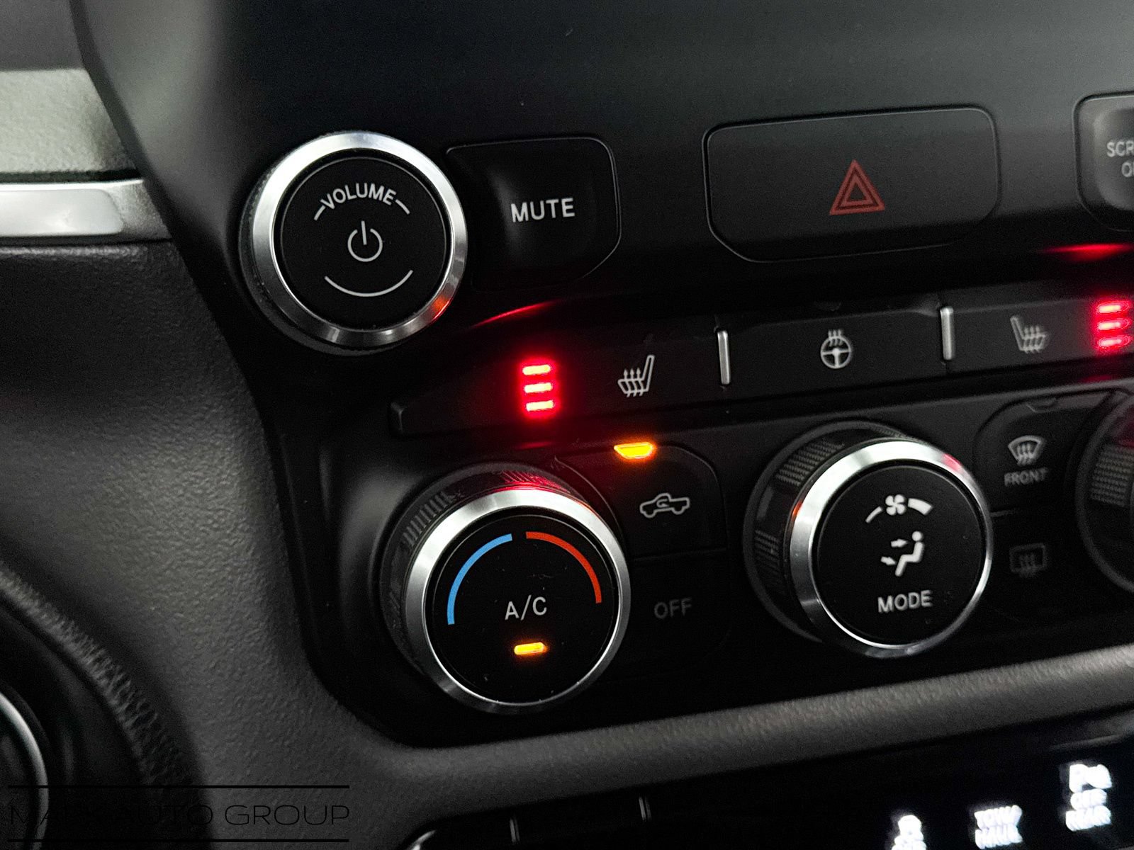 Used 2022 RAM 1500 Big Horn AWD/4WD image 23