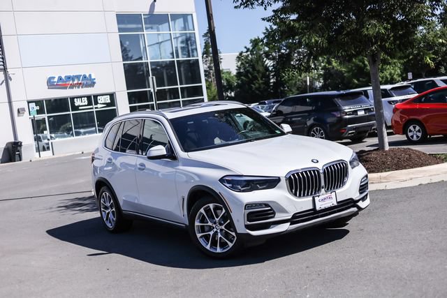 Used 2021 BMW X5 xDrive45e w/ Parking Assistance Package AWD/4WD image 2