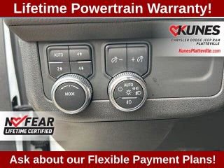 Used 2023 GMC Yukon XL Denali image 30