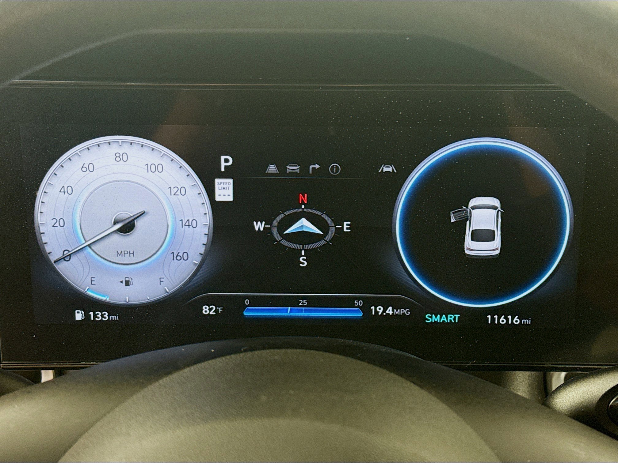Used 2024 Hyundai Elantra SEL FWD image 16