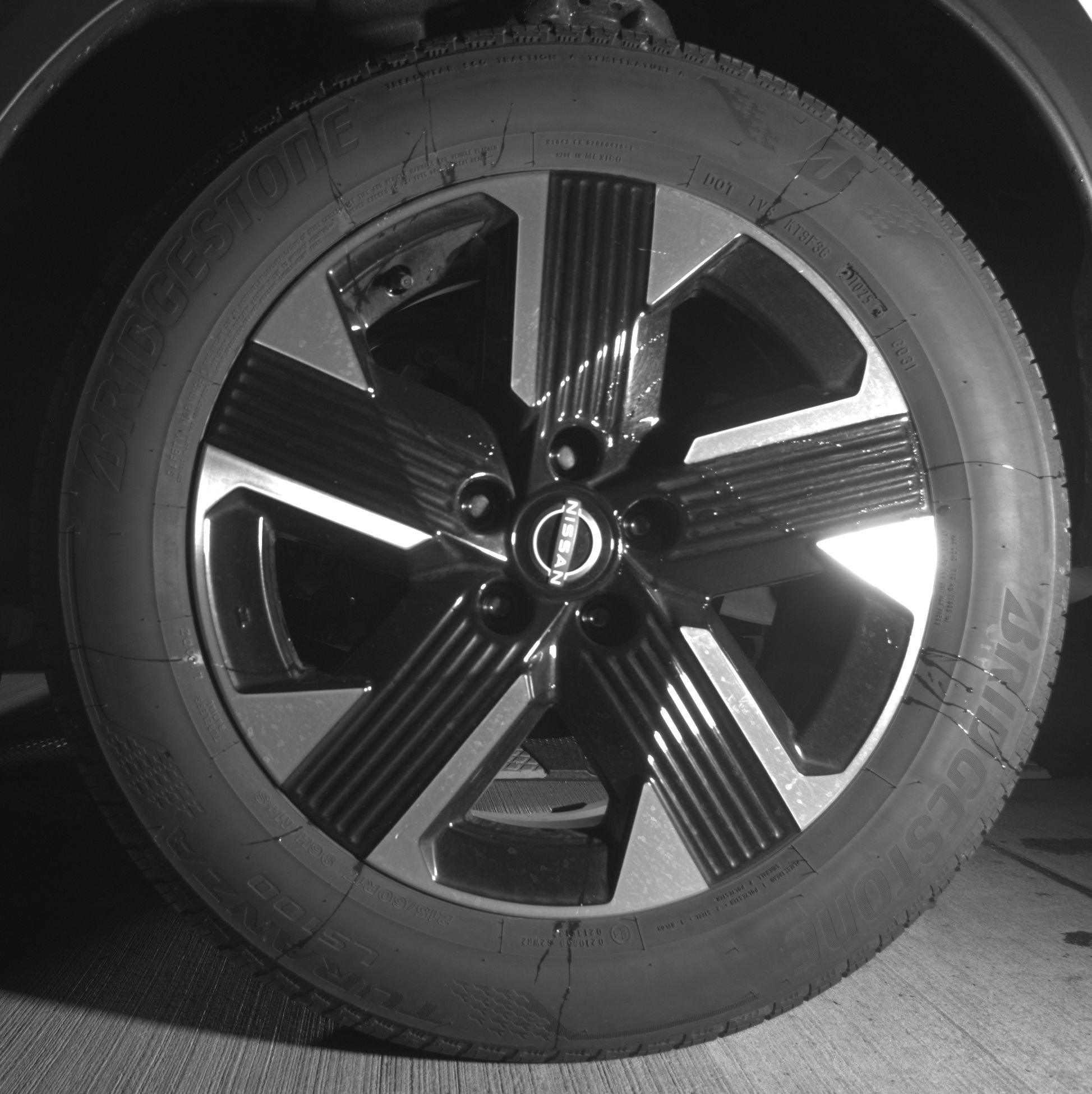 Used 2025 Nissan Kicks SV image 14