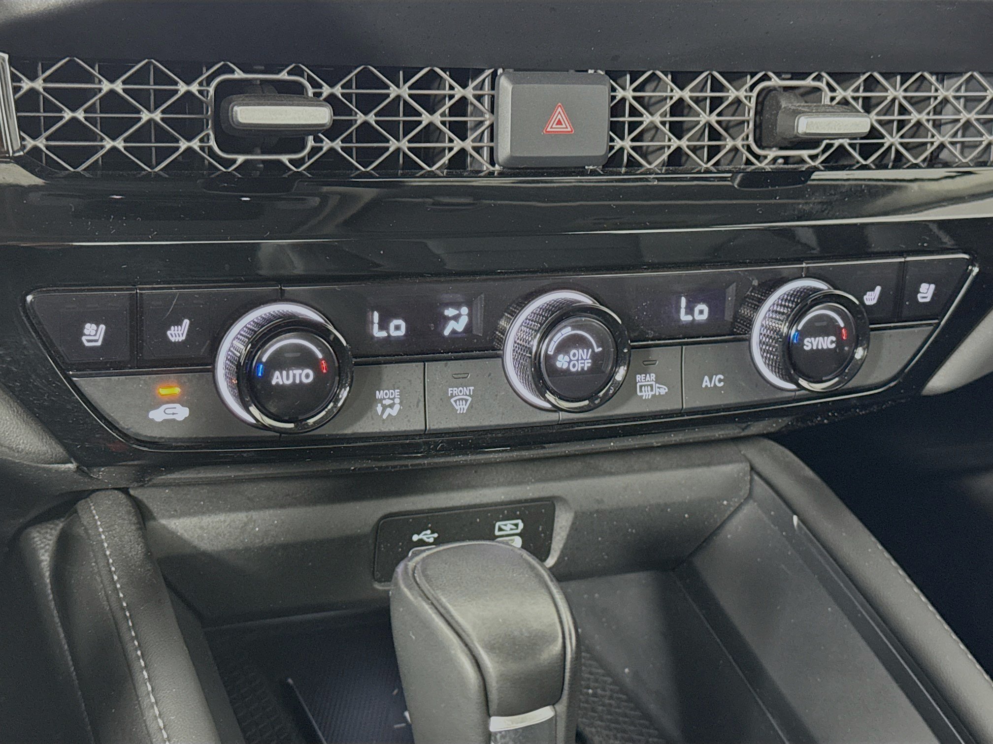 Used 2023 Honda Accord Touring image 16