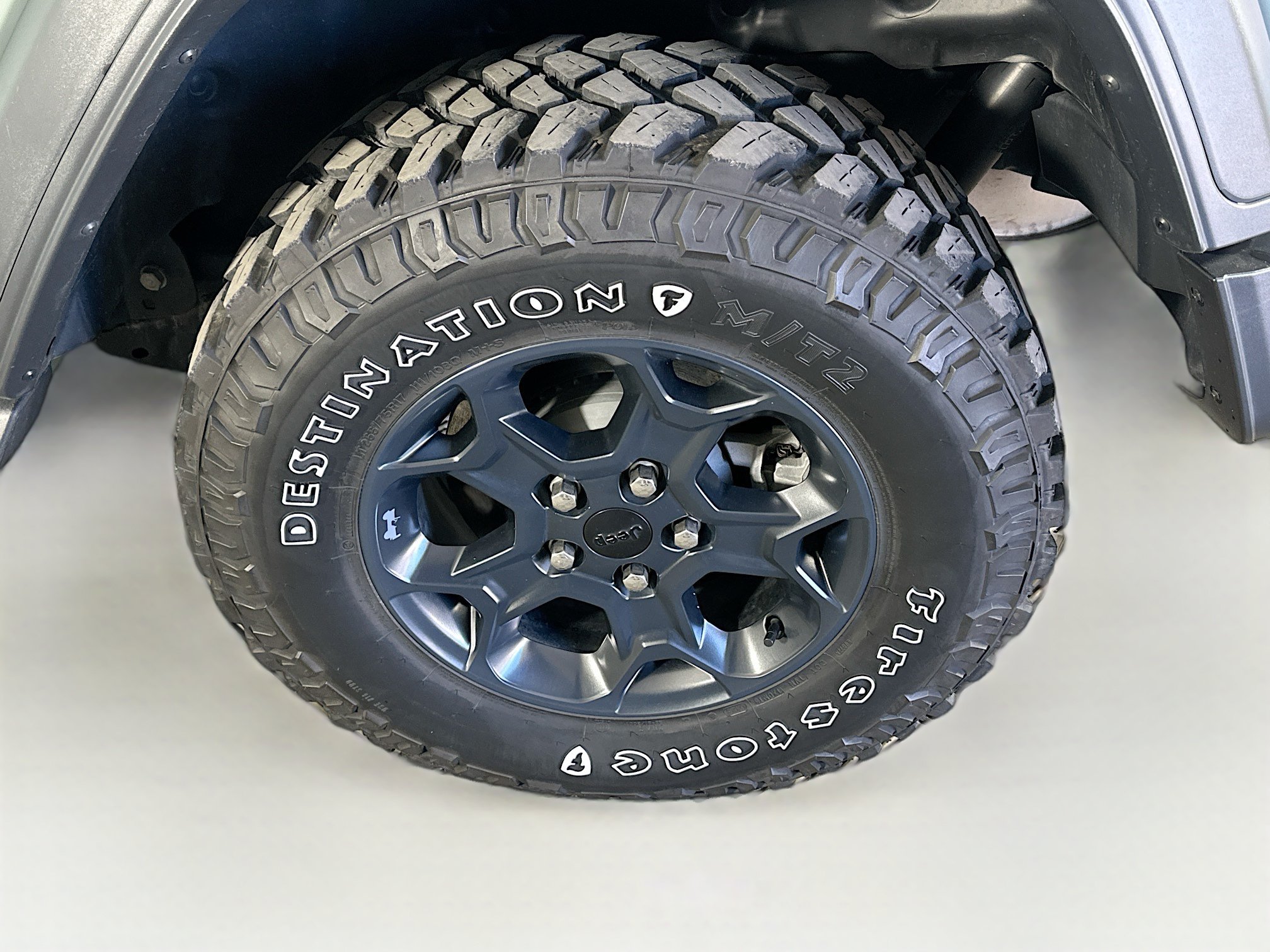 Used 2023 Jeep Wrangler Unlimited AWD/4WD image 11