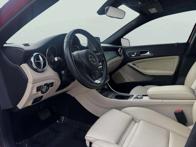 Used 2020 Mercedes-Benz GLA 250 image 16