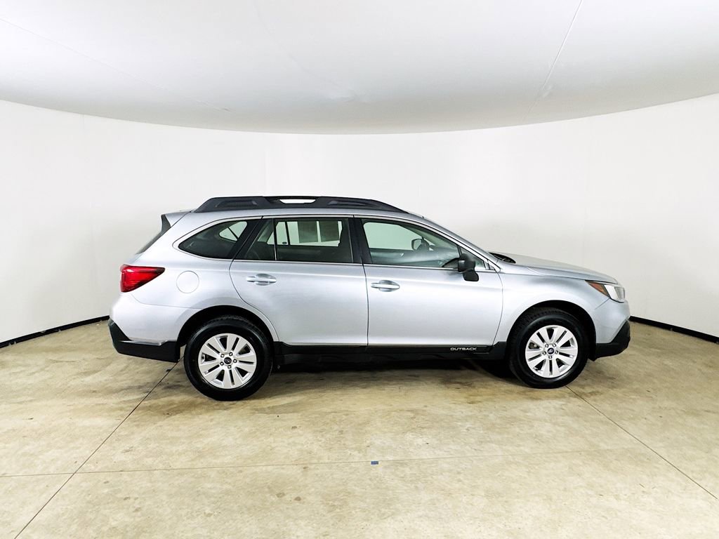 Used 2019 Subaru Outback 2.5i AWD/4WD image 9