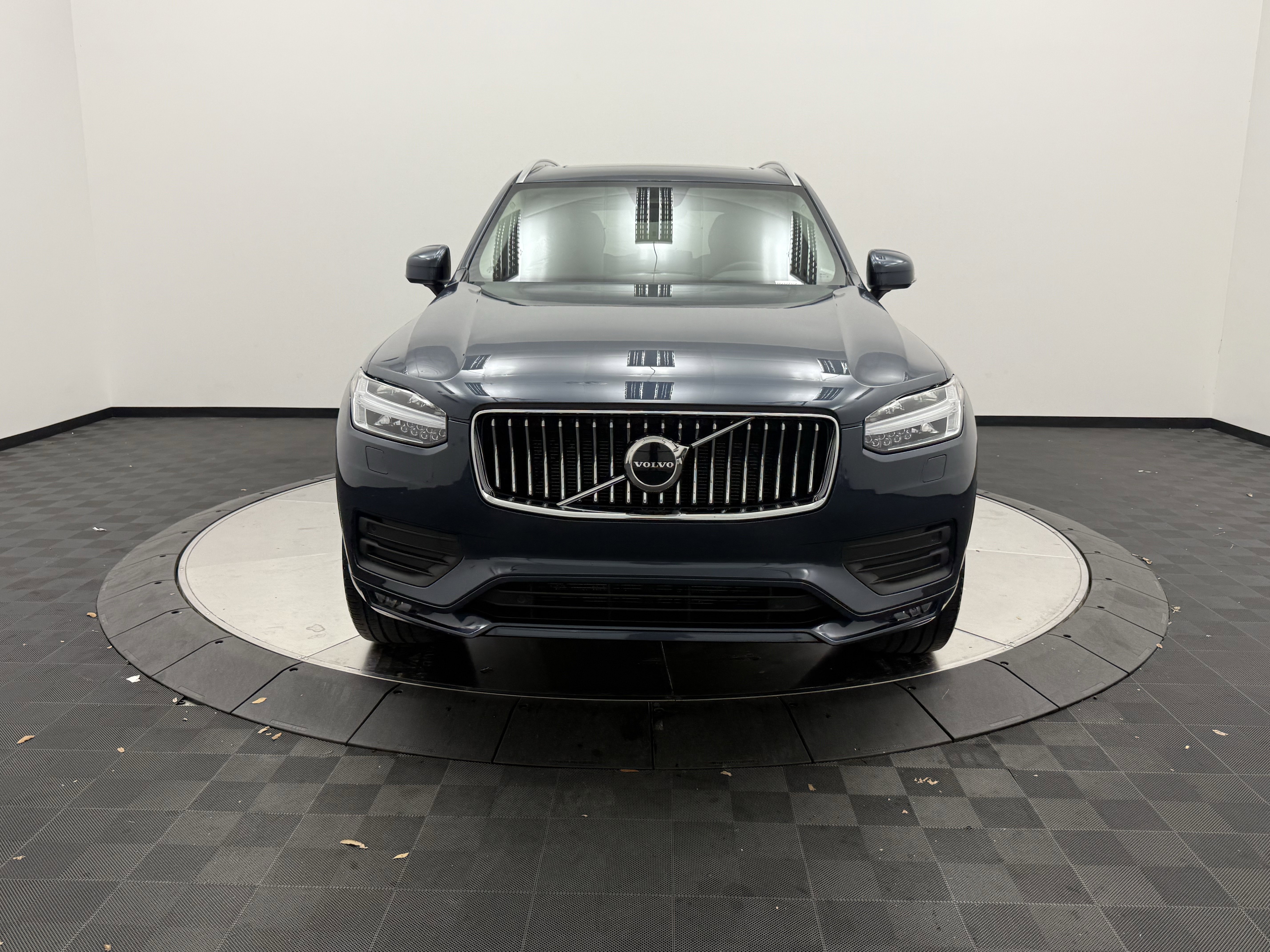 Certified 2023 Volvo XC90 B5 Core w/ Protection Package Premier AWD/4WD image 2