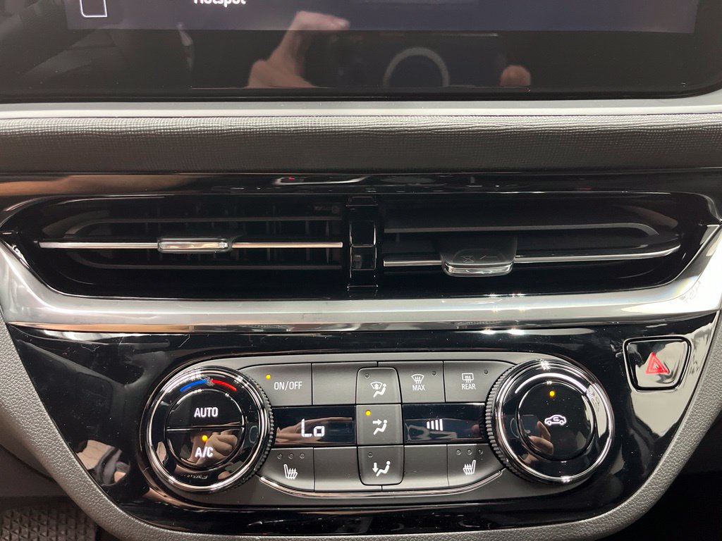 New 2026 Buick Envista Sport Touring w/ Convenience I Package FWD image 15