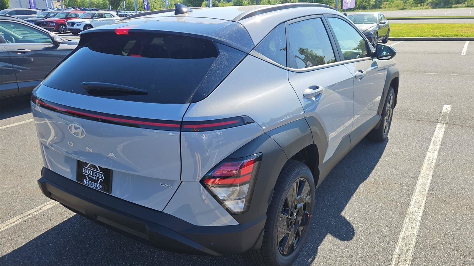 New 2026 Hyundai Kona SEL Sport AWD/4WD image 7