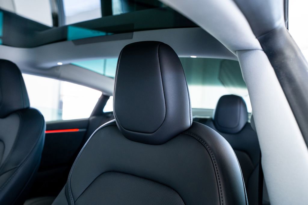 Used 2024 Tesla Model 3 Long Range image 33