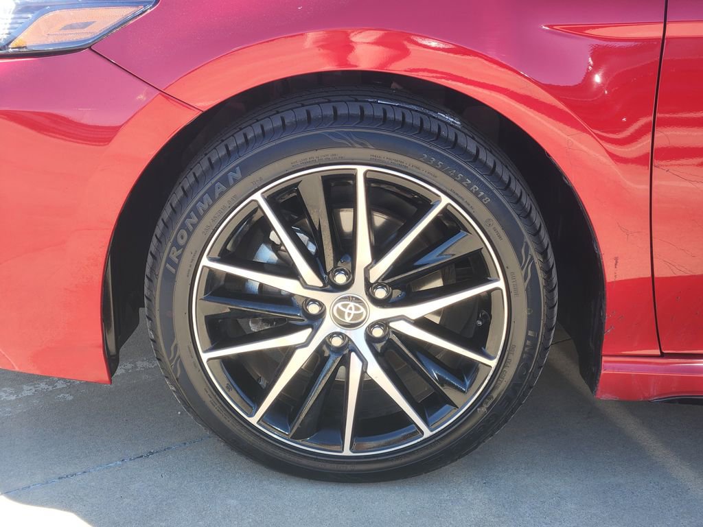 Used 2024 Toyota Camry SE image 15