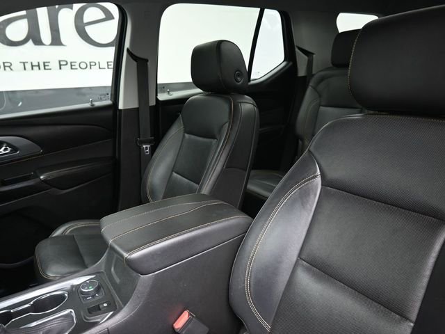 Used 2021 Chevrolet Traverse Premier w/ Redline Edition image 16