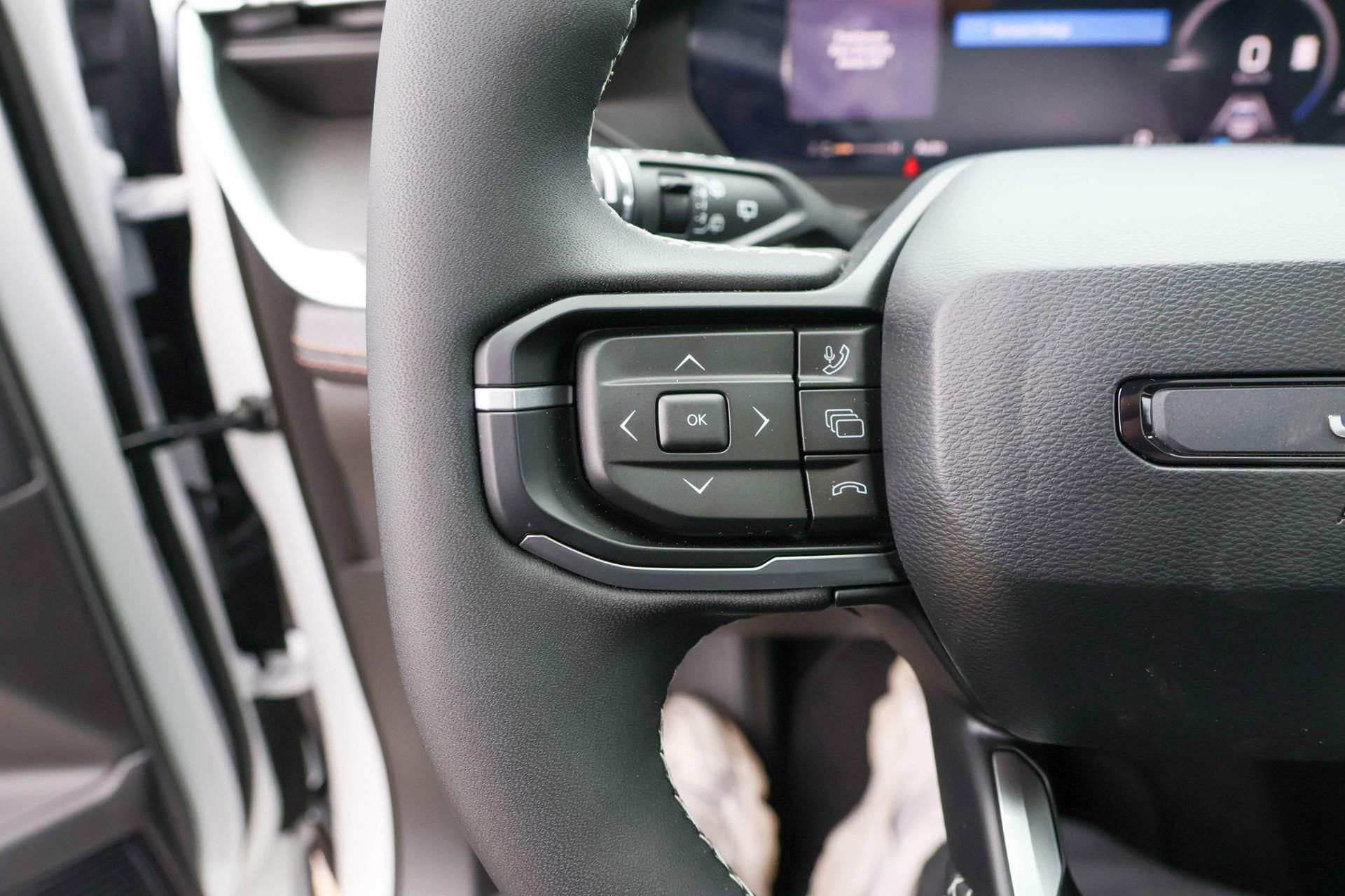 New 2026 Jeep Cherokee Overland w/ Advanced Pro Tech Group image 26