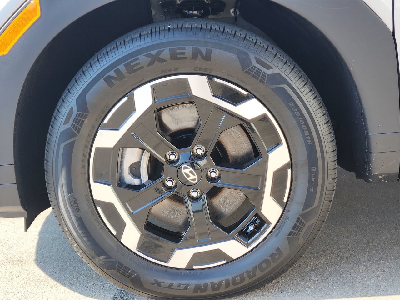 Certified 2026 Hyundai Santa Fe SE w/ Tow & Go Package FWD image 7