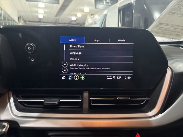 Used 2024 Chevrolet Trax LS w/ LS Convenience Package image 24