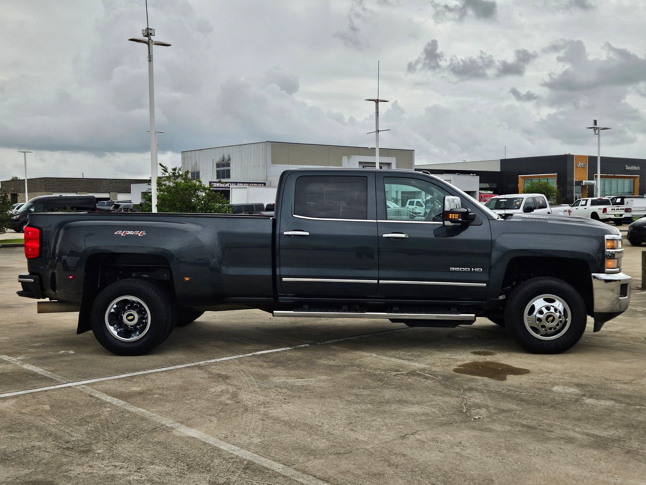 Used 2017 Chevrolet Silverado 3500 LTZ w/ Duramax Plus Package image 2