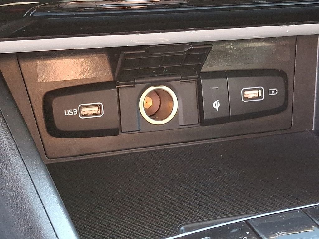 Used 2023 Hyundai Tucson Blue image 25