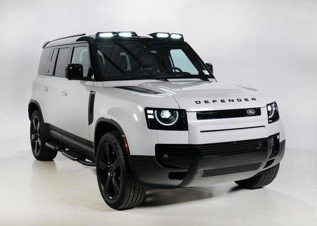 New 2026 Land Rover Defender 110 S image 11