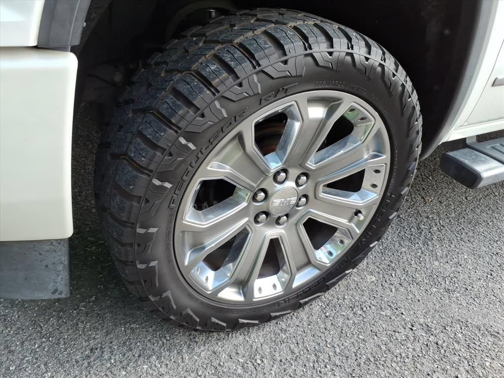Used 2017 GMC Sierra 1500 Denali AWD/4WD image 11