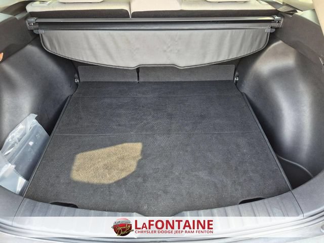 Used 2022 Toyota Corolla Cross LE w/ Moonroof Package AWD/4WD image 29