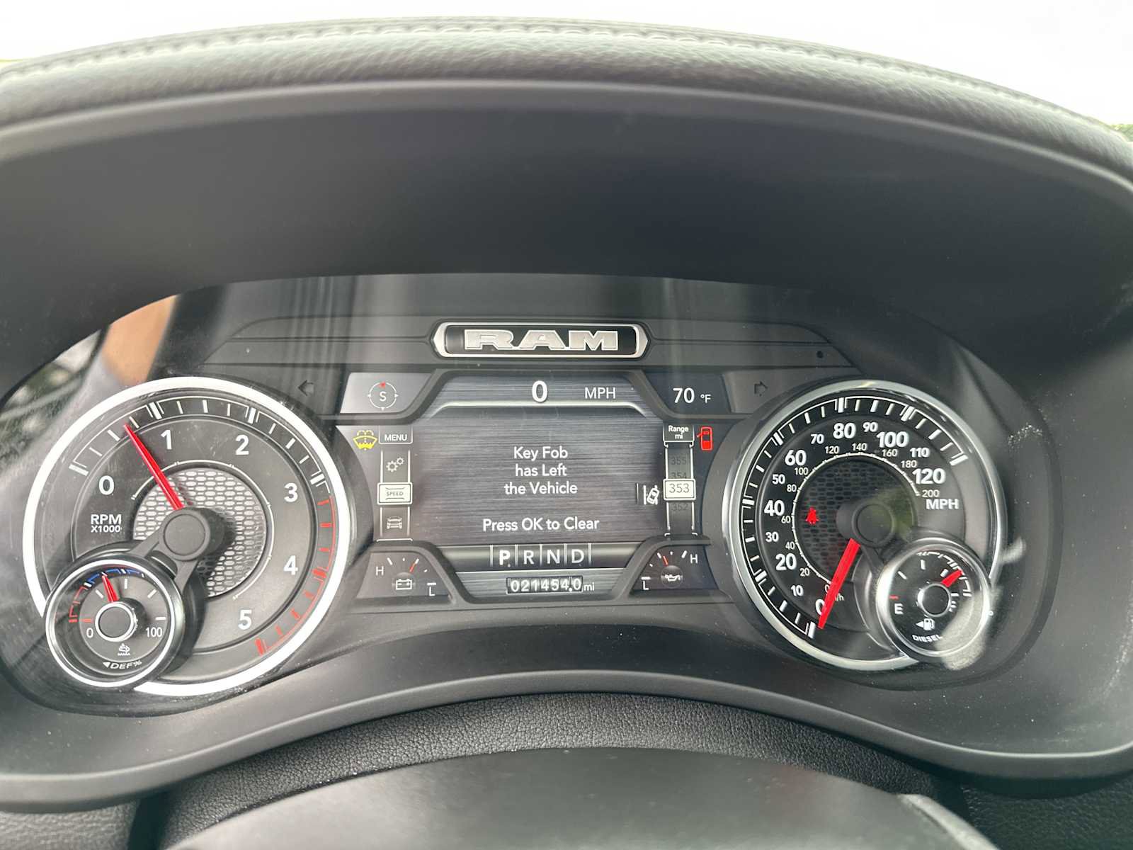 Used 2024 RAM 2500 Laramie w/ Safety Group AWD/4WD image 18