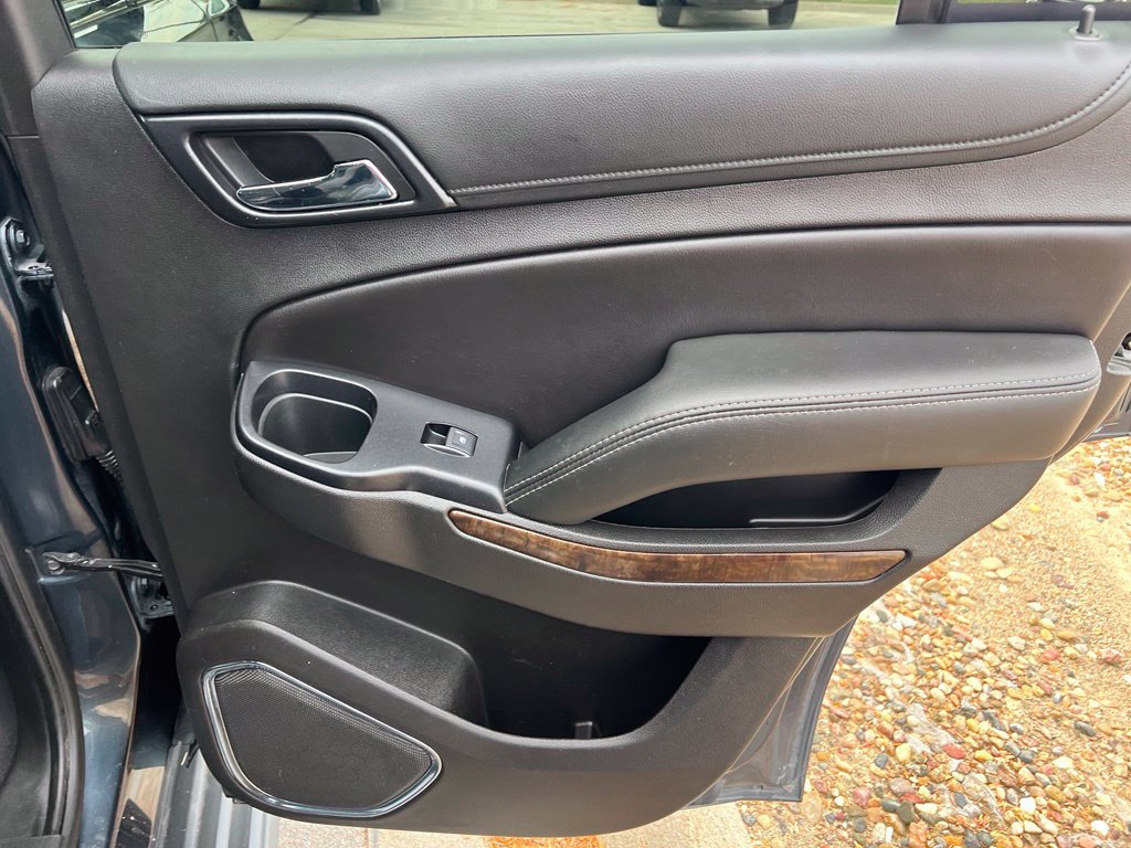 Used 2019 Chevrolet Tahoe LT AWD/4WD image 28