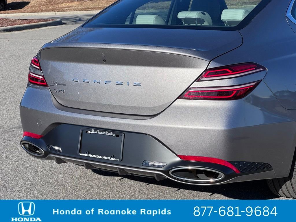 Used 2024 Genesis G70 2.5T image 37