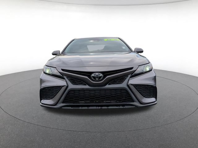 Used 2022 Toyota Camry SE FWD image 8