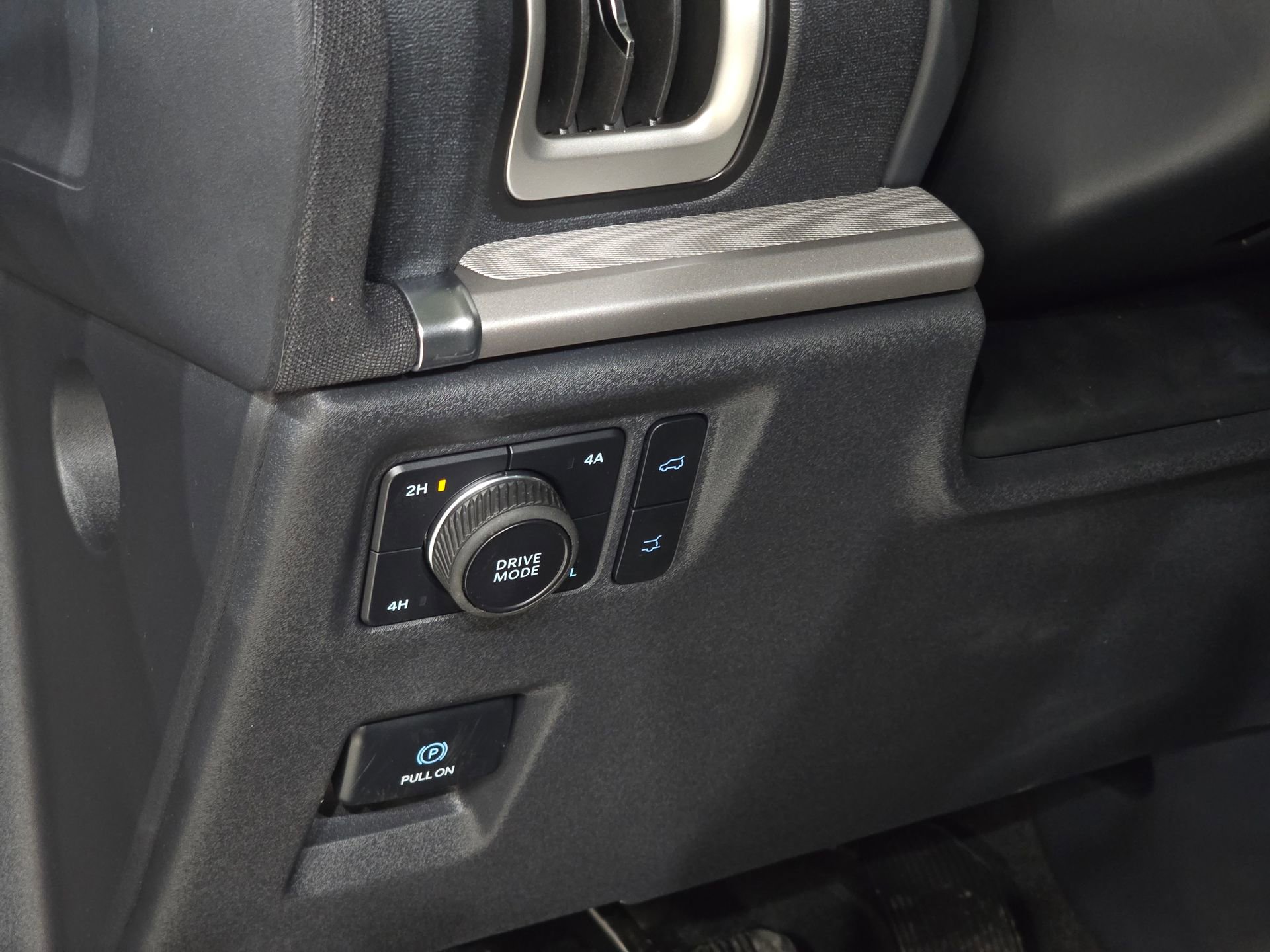 New 2025 Ford Expedition Max Active image 24