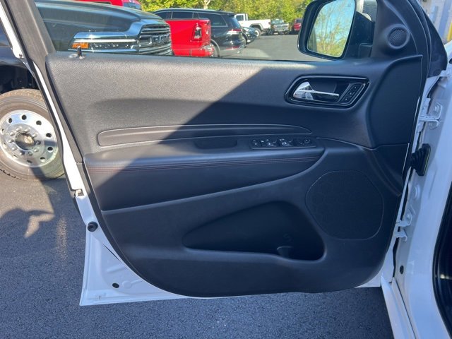 Used 2023 Dodge Durango GT image 28