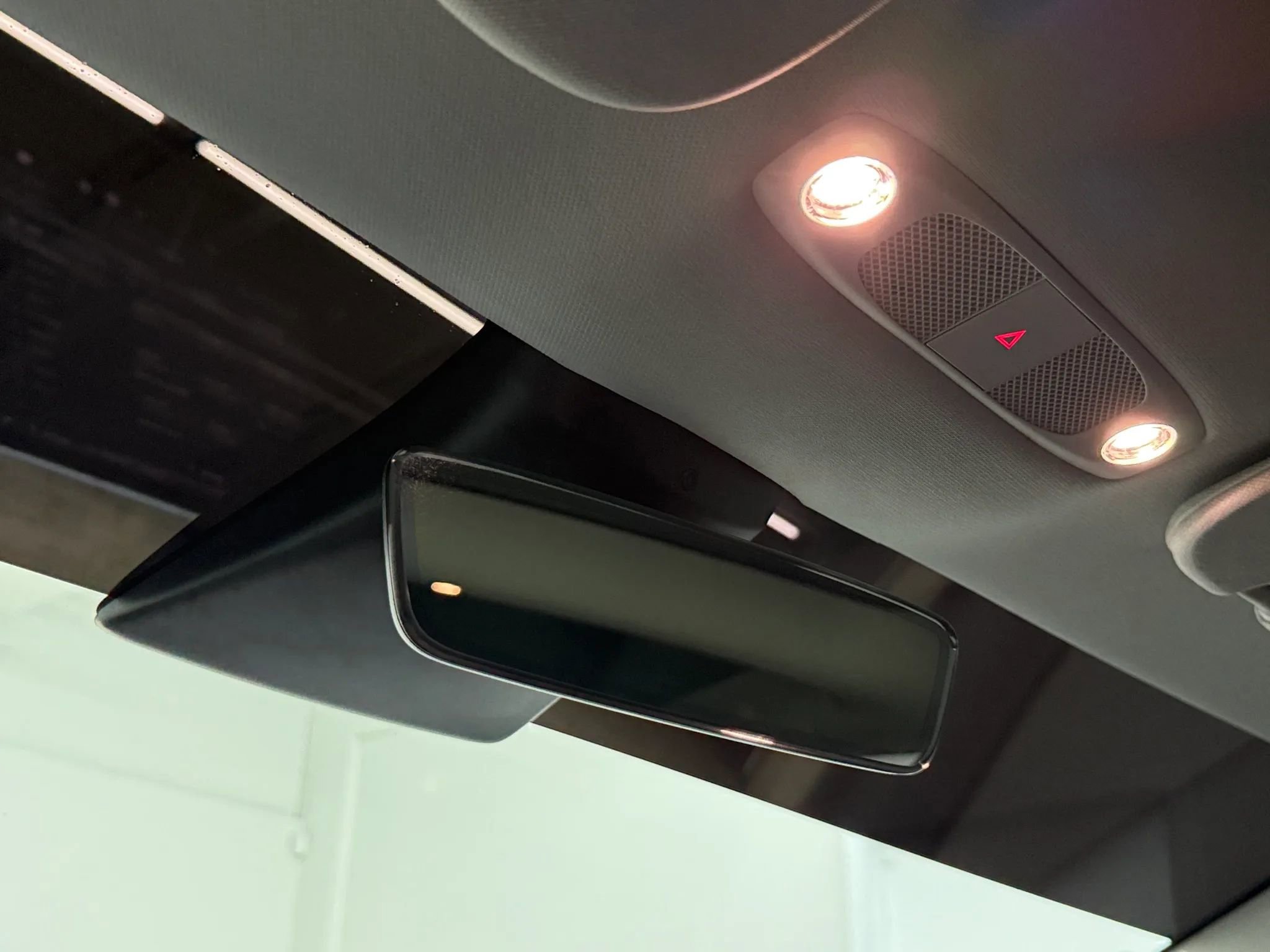 Used 2023 Tesla Model 3 Long Range AWD/4WD image 29