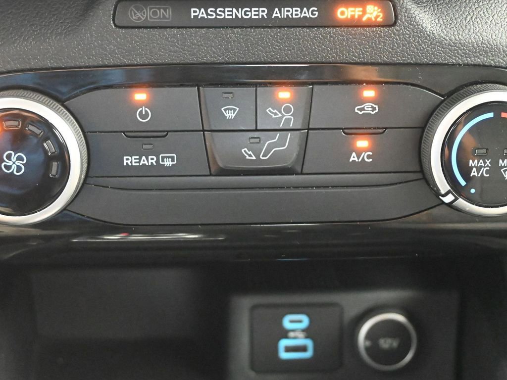 Used 2021 Ford Escape SE image 33