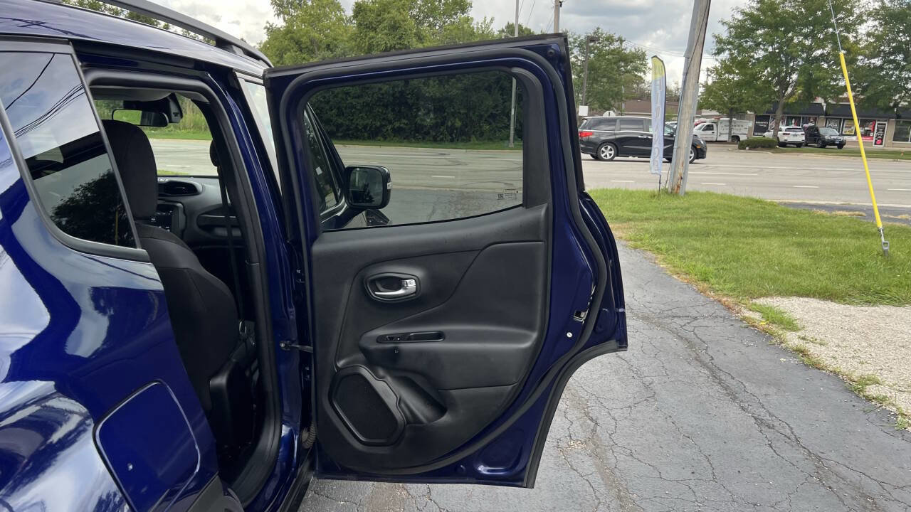 Used 2020 Jeep Renegade Altitude AWD/4WD image 33