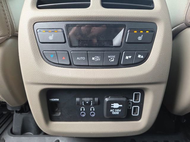 Used 2021 Honda Pilot Touring image 18