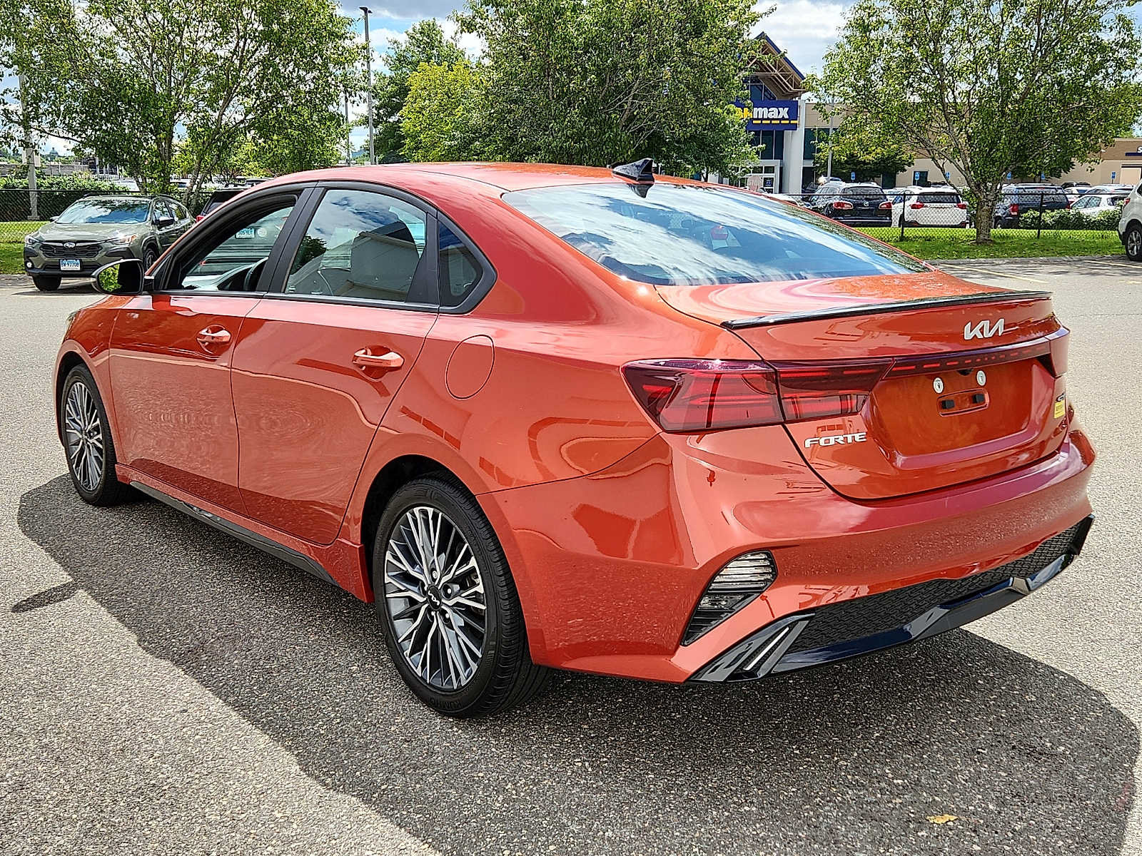 Used 2023 Kia Forte GT-Line FWD image 4