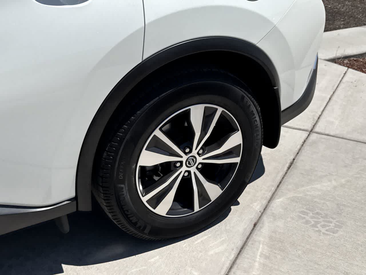Used 2019 Nissan Murano S w/ Cargo Package AWD/4WD image 8