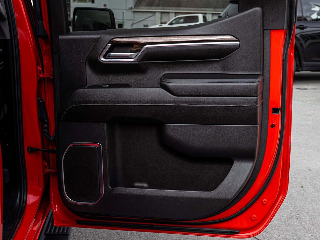 Used 2024 GMC Sierra 1500 Elevation w/ Elevation Premium Package image 15