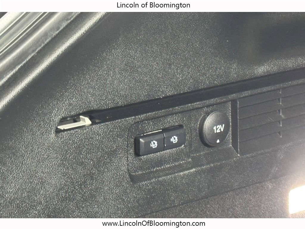 Certified 2023 Lincoln Nautilus Reserve w/ Equipment Group 201A image 29