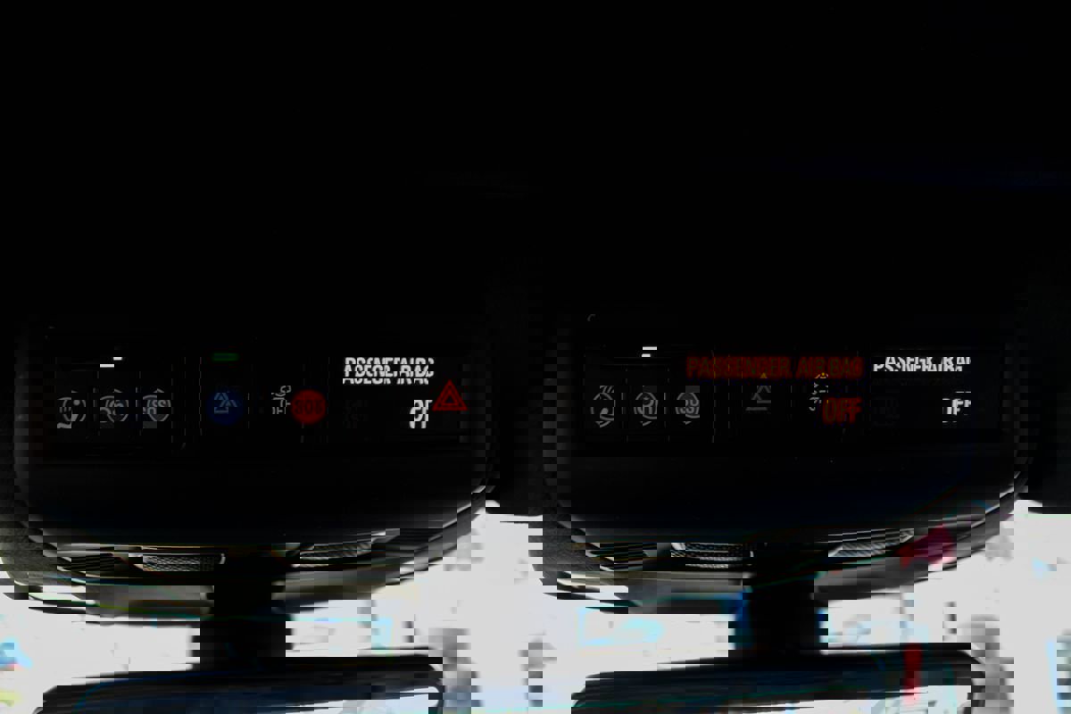 Used 2020 Chevrolet Corvette Stingray Premium Cpe w/ 3LT Preferred Equipment Group image 52