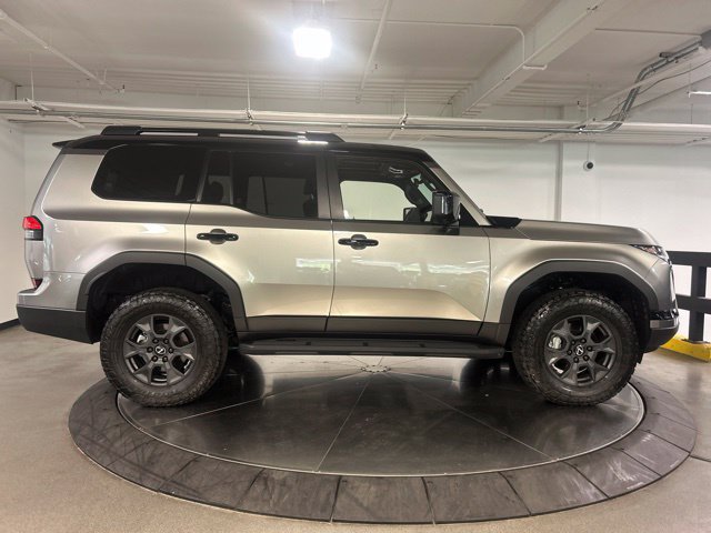 Used 2026 Lexus GX 550 AWD/4WD image 10