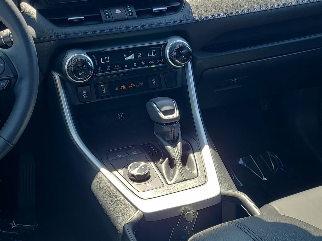 Used 2024 Toyota RAV4 XSE image 18