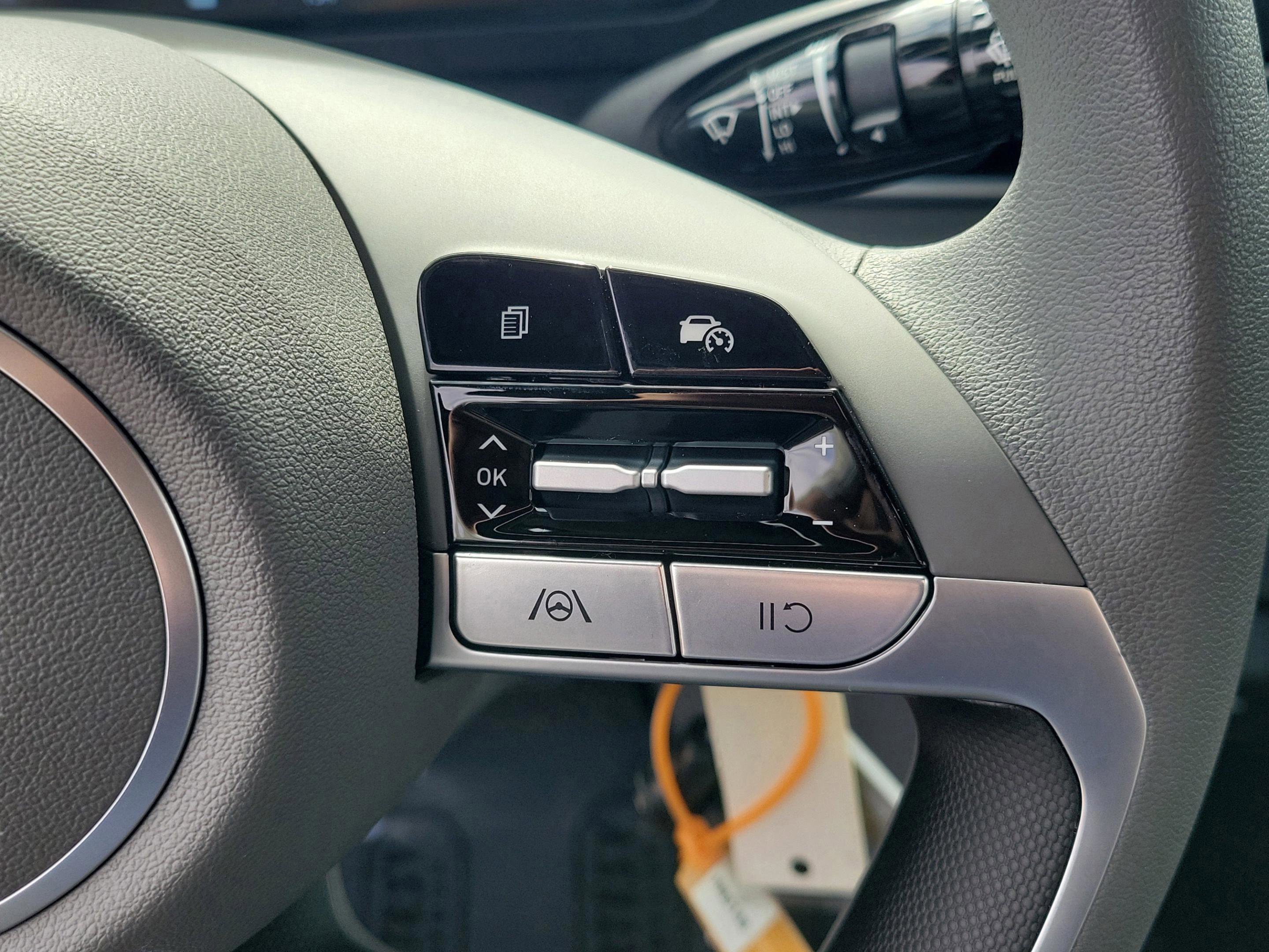 New 2026 Hyundai Elantra SE image 8