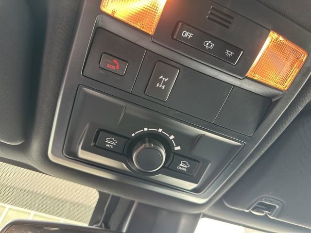 Used 2023 Toyota Tacoma TRD Off-Road w/ Black Out Package (TMS) image 4