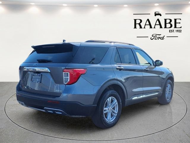 Used 2023 Ford Explorer XLT w/ Equipment Group 202A AWD/4WD image 7