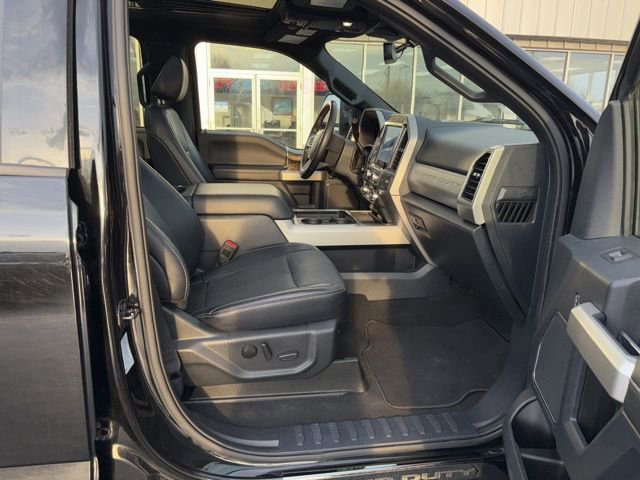 Used 2022 Ford F350 Lariat w/ Lariat Ultimate Package image 8