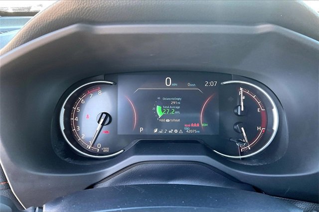 Used 2024 Toyota RAV4 Adventure image 18