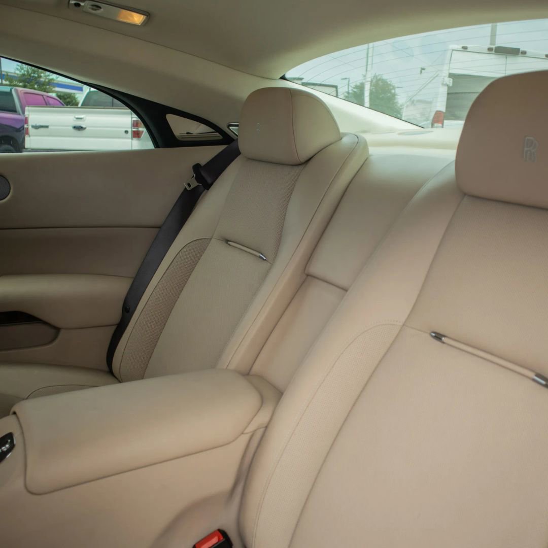 Used 2019 Rolls-Royce Wraith RWD image 34