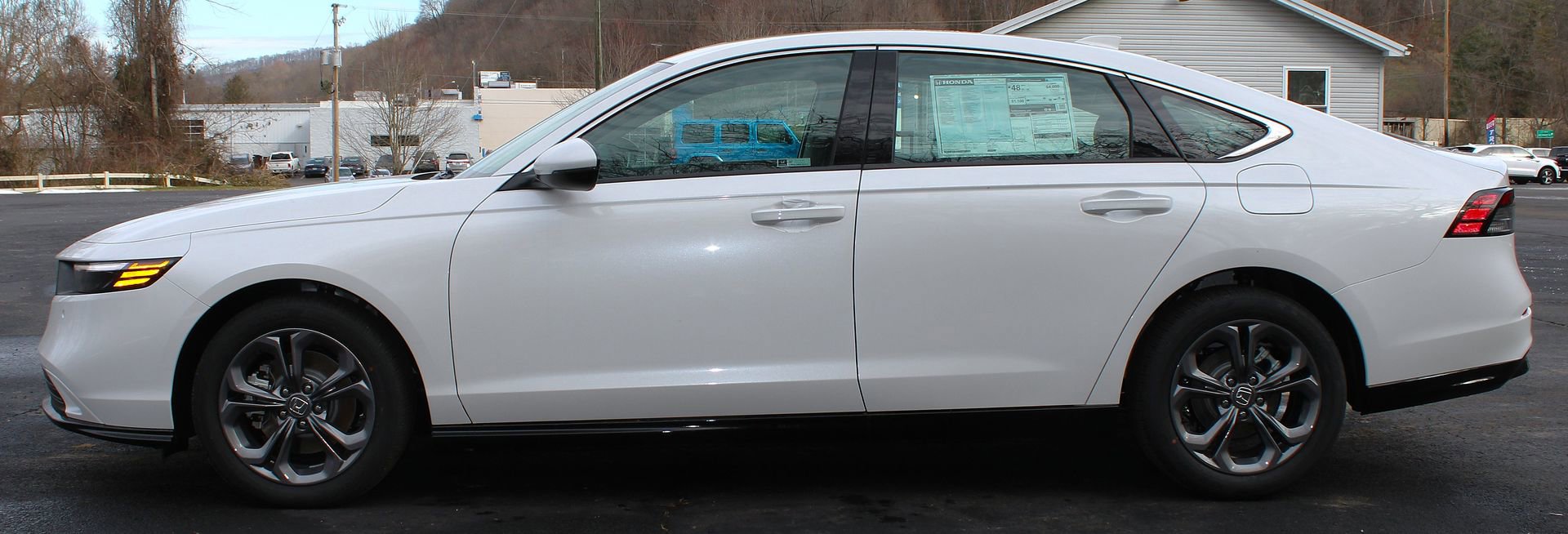 New 2025 Honda Accord EX-L image 8